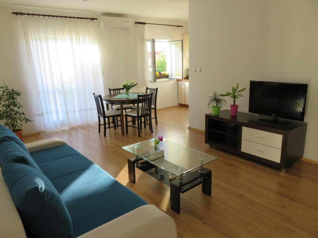 Apartments Angie Zadar Bagian luar foto